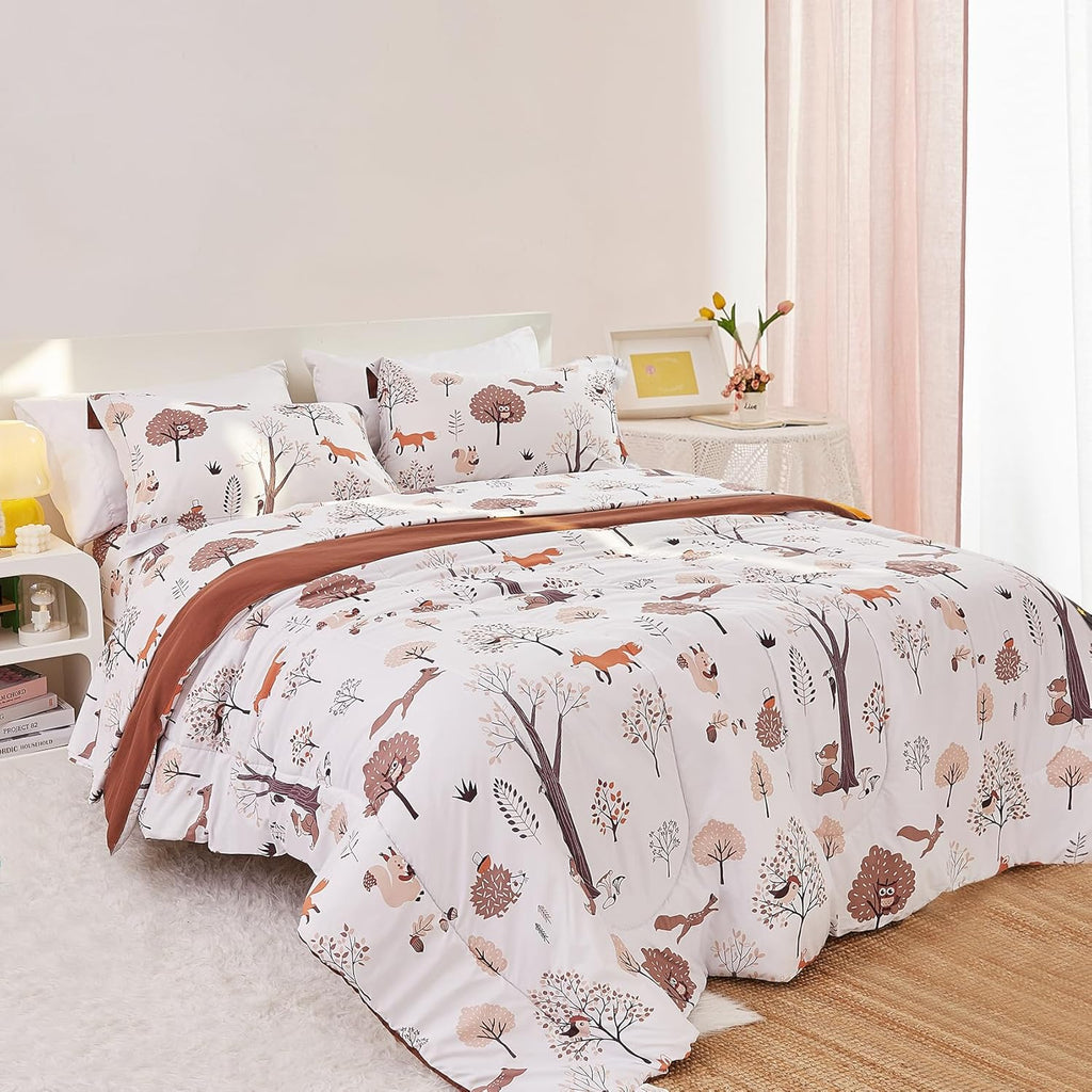 Kids Comforter Set for Boys Girls Full, Cute Quilted Woodland Forest Animal Print Fall Bedding with Pillow Sham