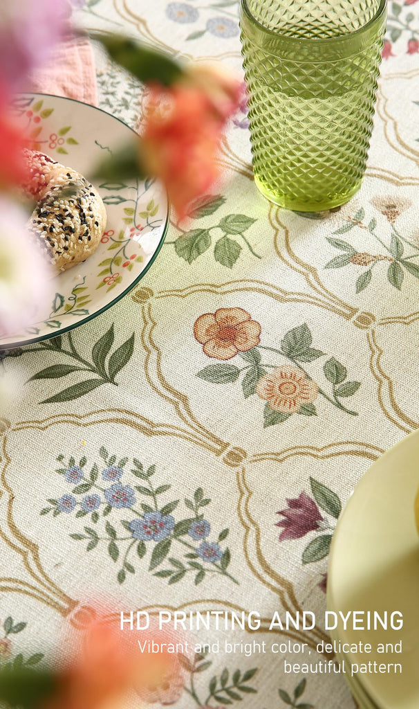 Designer Vintage Rectangular Printed Tablecloth, 71"x55"