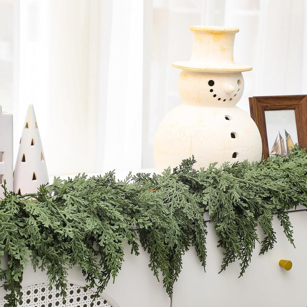 9 ft Artificial Cedar Garland for Christmas - Set of 9