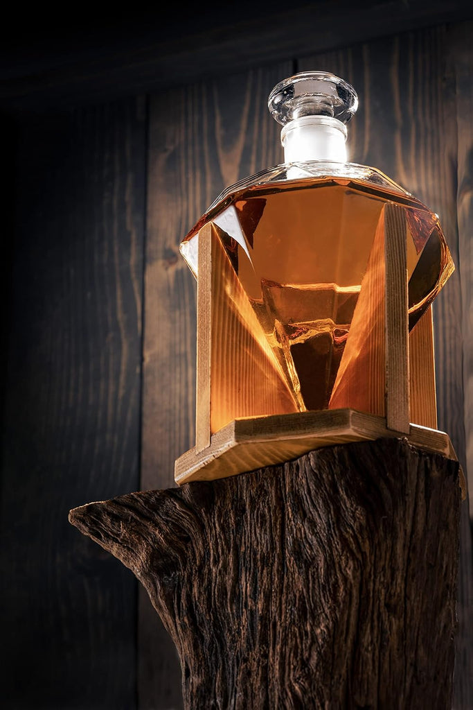 Diamond Decanter for Whiskey, Liquor, Scotch, Rum, Bourbon, Vodka, Tequila - 750ml Clear Glass Alcohol Dispenser