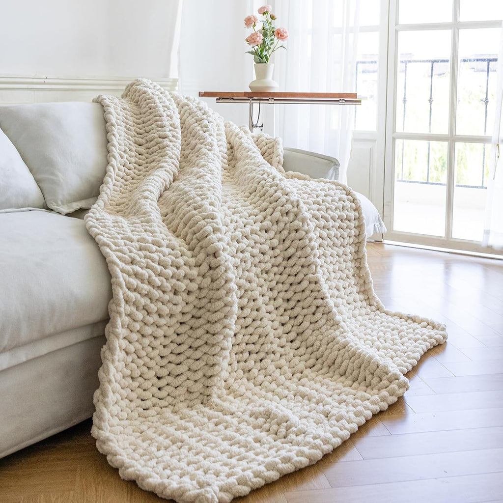 Chunky Knit Blanket - Luxury Soft Cozy 60 * 80 Throw Blanket, 100% Handmade Chenille Yarn Woven Blanket, Gift