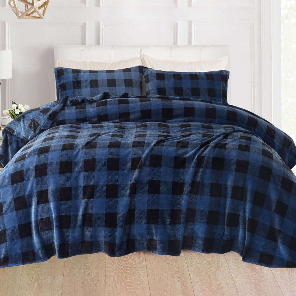 Luxuriously Soft 4-Piece Velvet Plush Flannel Sheet Set - Premium Quality - Cozy Warm, Anti-Static, Non Pilling Fuzzy