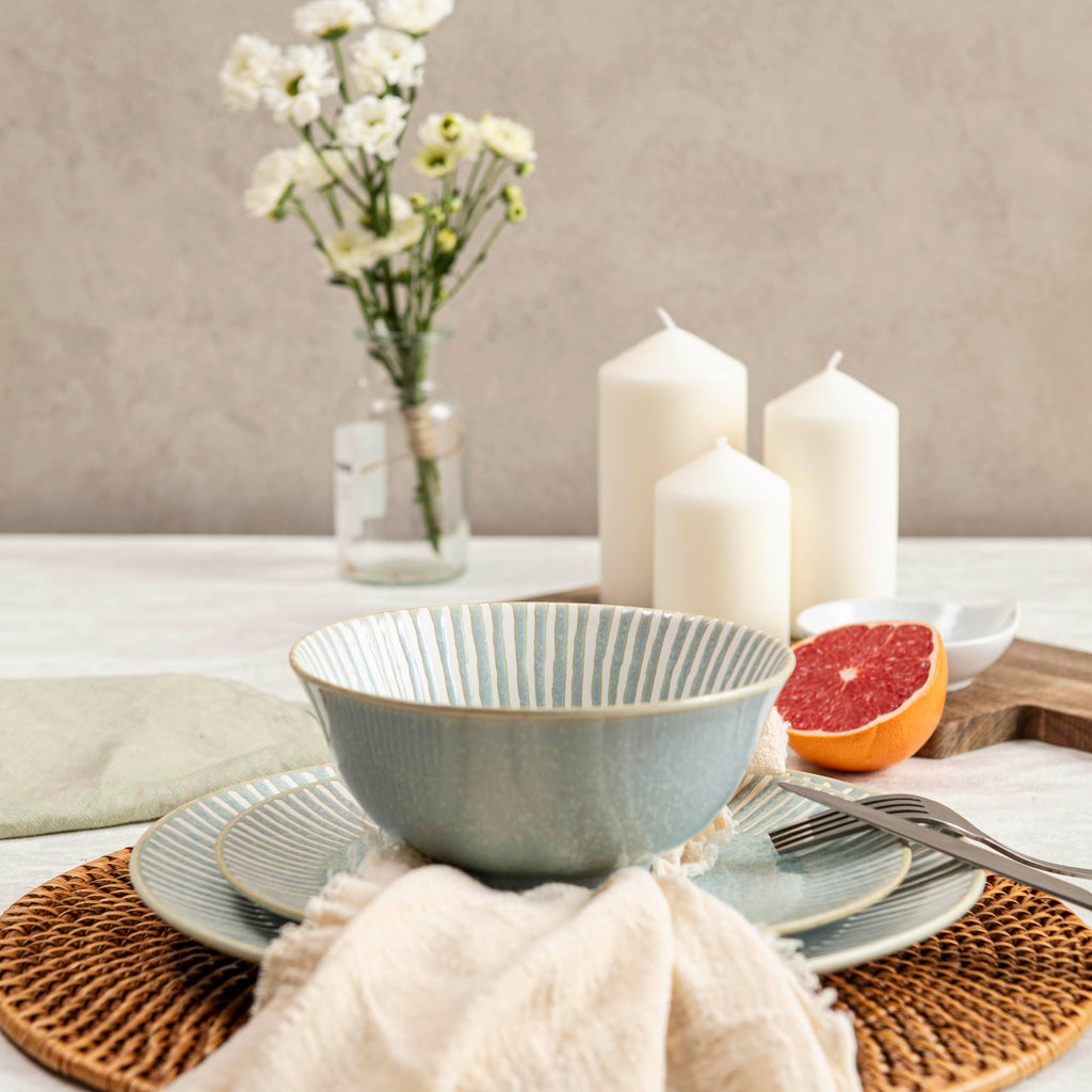 12-Piece Reactive Blue Ceramic Dinnerware Set Bali Breeze Blue Elegant Table Setting for Every Occasion - Microwave &