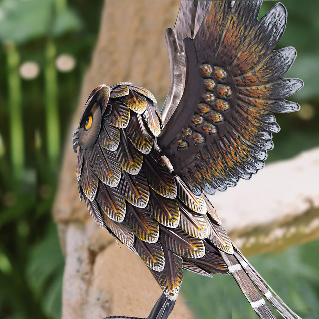 Garden Owl Sculpture & Statue, Standing Metal Bird Yard Art Sculpture Backyard Pond Outdoor Decoration