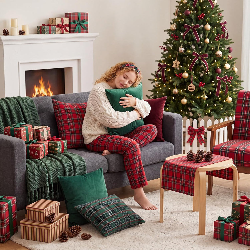 Christmas Pillow Covers Scottish Tartan Velvet Fabric Decorative Cushion Covers Christmas Decor for Xmas Favors - Set of 4
