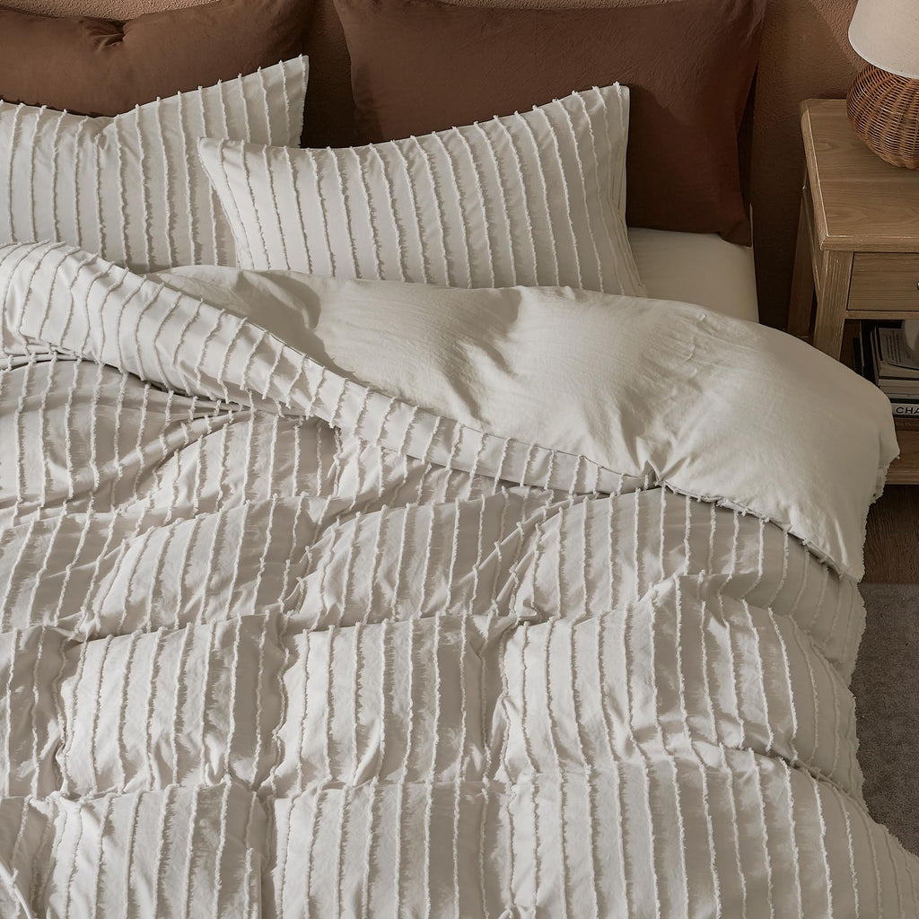 Oatmeal Striped Tufted Duvet Cover Set