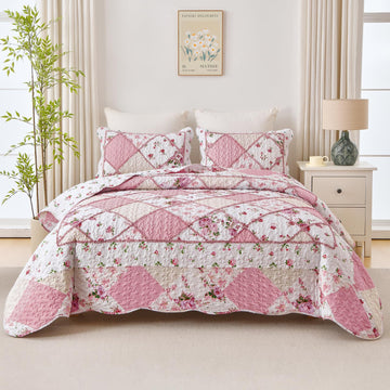 Pink Quilt Bedding Set, Floral Patchwork Reversible Quilts