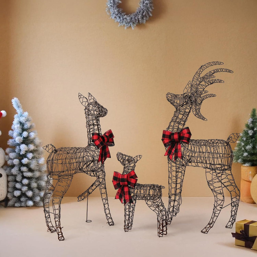 Large Outdoor Christmas Decoration, 4FT 3-Piece Lighted Christmas Deer Family Set, Rattan Reindeer, with 210 LED Warm