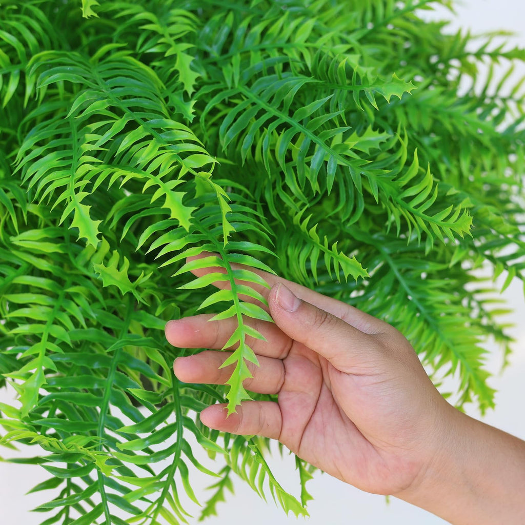 2 Sets Artificial Ferns Plant Hanging Basket for Front Porch Decor(Green)