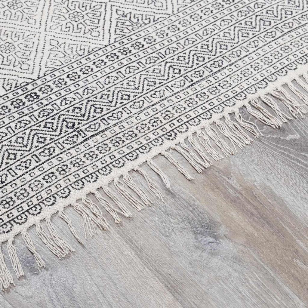 Geneva Living Room, Bedroom Area Rug - Geometric Diamond Border Lattice - Traditional Farmhouse Transitional Boho