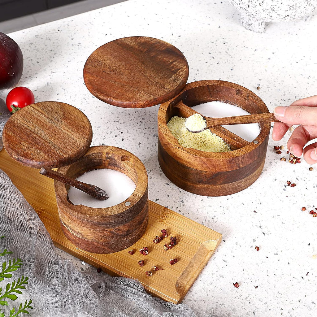 Acacia Wood Salt and Pepper Bowl, Nature Wood Salt Cellar and Spices Storage Box With Built-in Spoon and Magnetic