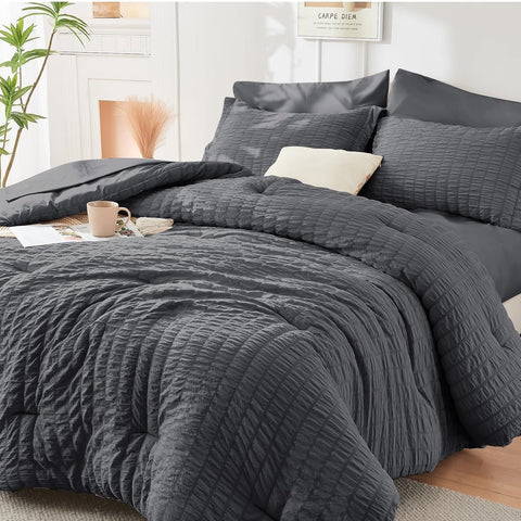 Queen Comforter Set Seersucker 7 Pieces, All Season Luxury Bed in a Bag, Bedding Set with Comforters, Sheets