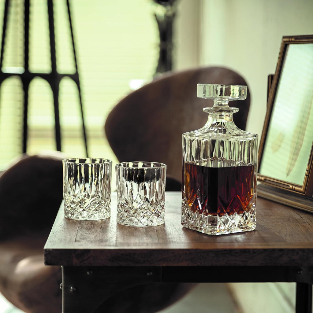 Admiral Whiskey Decanter with Stopper, Elegant Liquor Decanter for Bourbon, Scotch, Spirits, Wedding Gifts, Man Cave