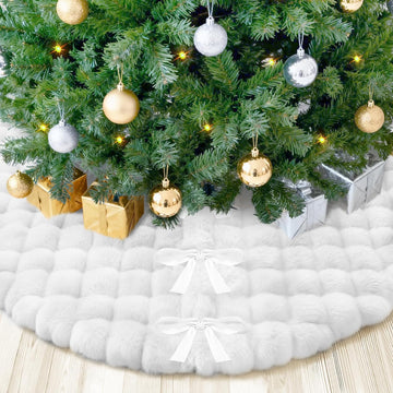 72in Extra Large Faux Fur Christmas Tree Skirt