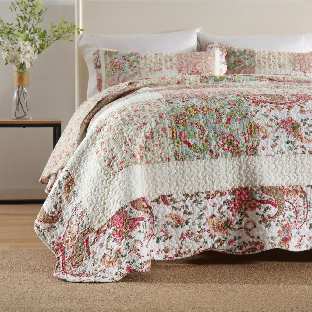 3 Pcs Cotton Paisley Patchwork Quilted Bedding Set Vintage Shabby Chic Botanical Rose Quilted Bedspread with Ruffle
