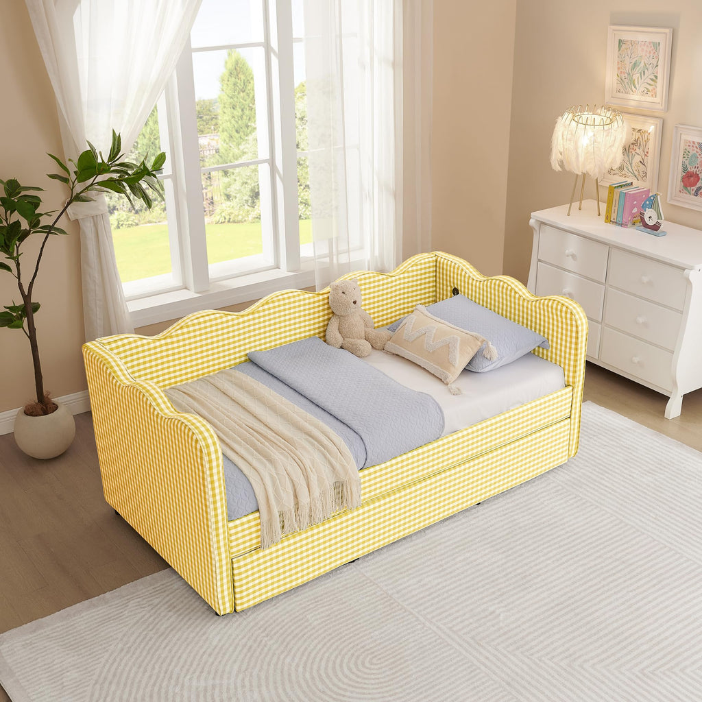 Twin Size Gingham Upholstered Daybed with Pop-Up Trundle, USB, Yellow