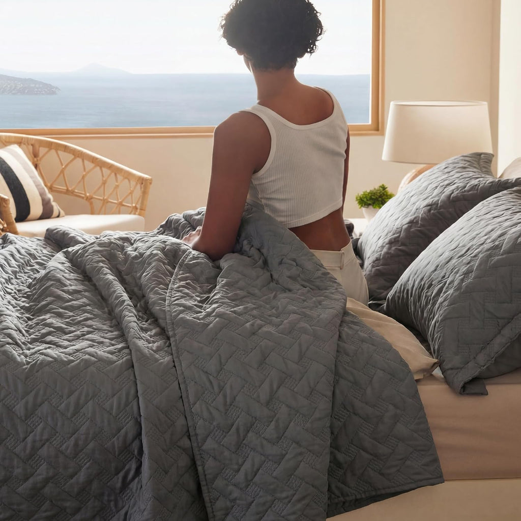 Quilts King - Grey Bedspreads King with Basket Weave Pattern, Soft Quilt Bedding Set, Lightweight Comforter Set