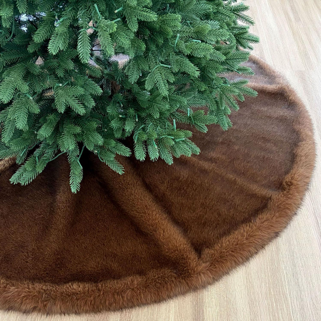 Huntsman High-Pile Faux Fur Christmas Tree Skirt with Hidden Slide Clasp Closure and Durable Microfiber Backing