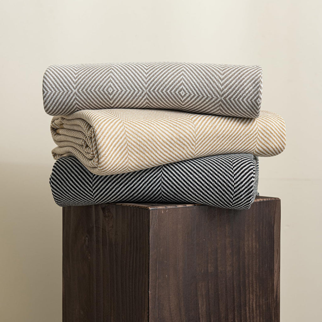 Throw Blanket, Herringbone Knit Cover for Sofa Bed Couch