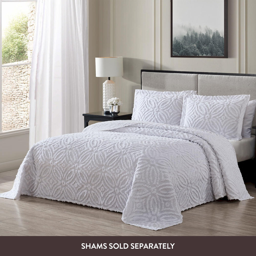 Wedding Ring Queen Cotton Chenille Bedspread, White