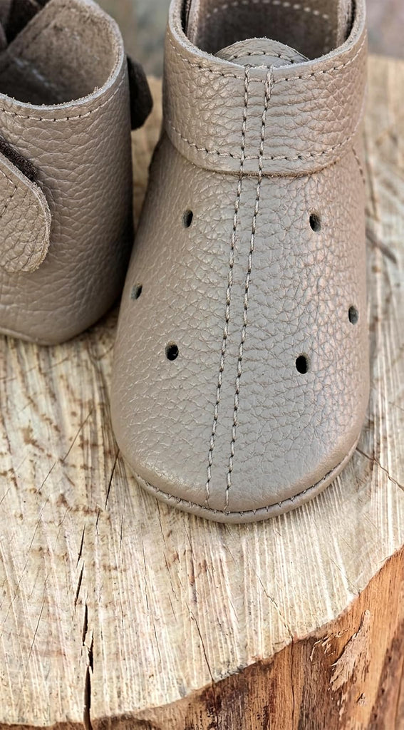 Leather Baby Booties Handmade Moccasins Soft Sole Barefoot First Walking Infant Shoes Newborn Shower Gift Boots Stone