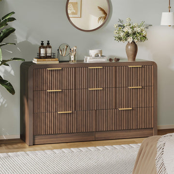 55" W Fluted 8-Drawer Dresser, Walnut