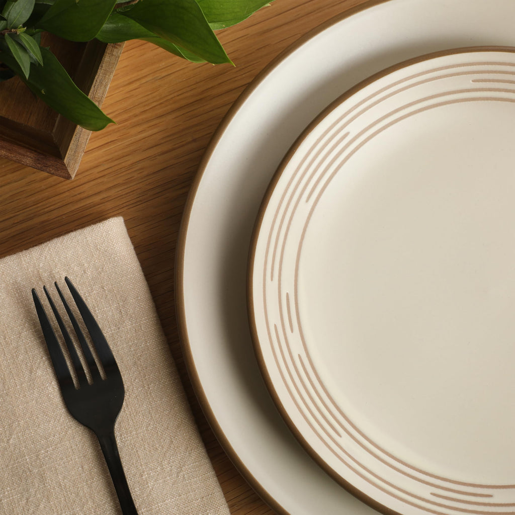 Chiswick House 16-Piece Stoneware Dinnerware Set, Round Plates and Bowls Set for 4, White with Wax Relief Embossed