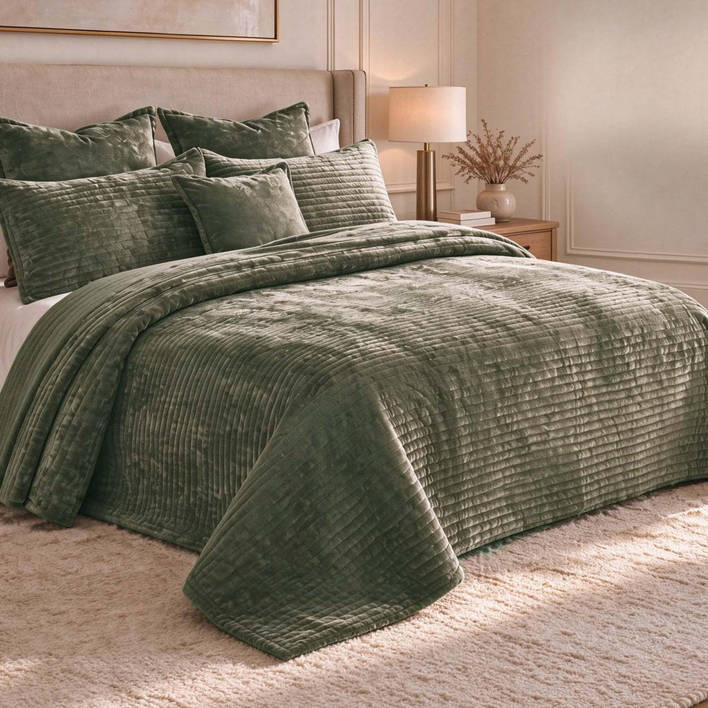 120x128 Velvet Quilt Set 3-Piece