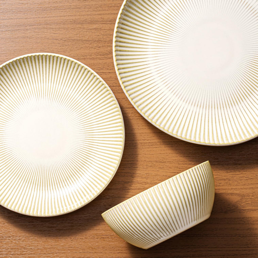 12-Piece Stoneware Dinnerware Set, Beige Reactive Glaze for 4