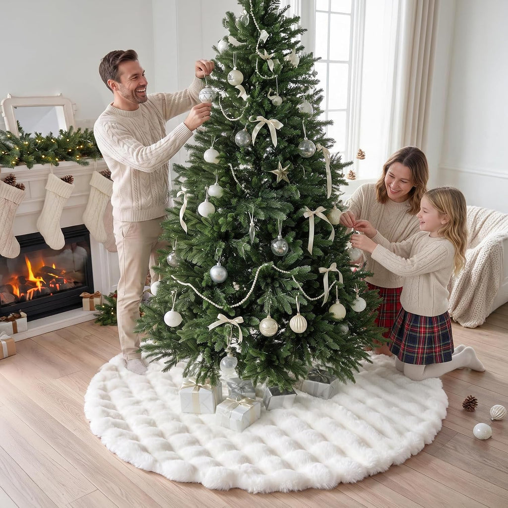 60 in White Faux Fur Christmas Tree Skirt, 3D Quilted Plush Snow Tree Skirt