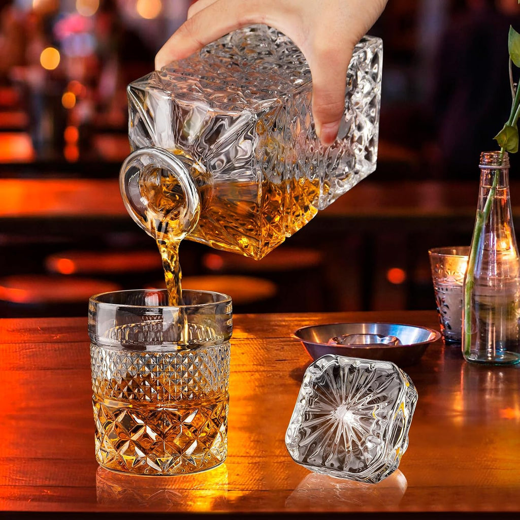 Whiskey Decanter,27 oz Liquor Decanter with Glass Stopper in Gift Box,Premium Bourbon Decanter,Crystal Scotch