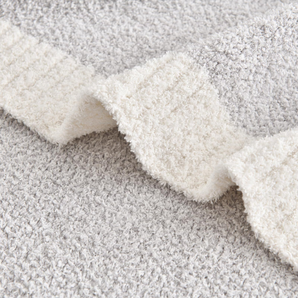 Chunky Knit Boucle Throw Blanket, Soft Washable Coastal Blanket for Bed Couch, Lightweight Cozy Oversized Feather