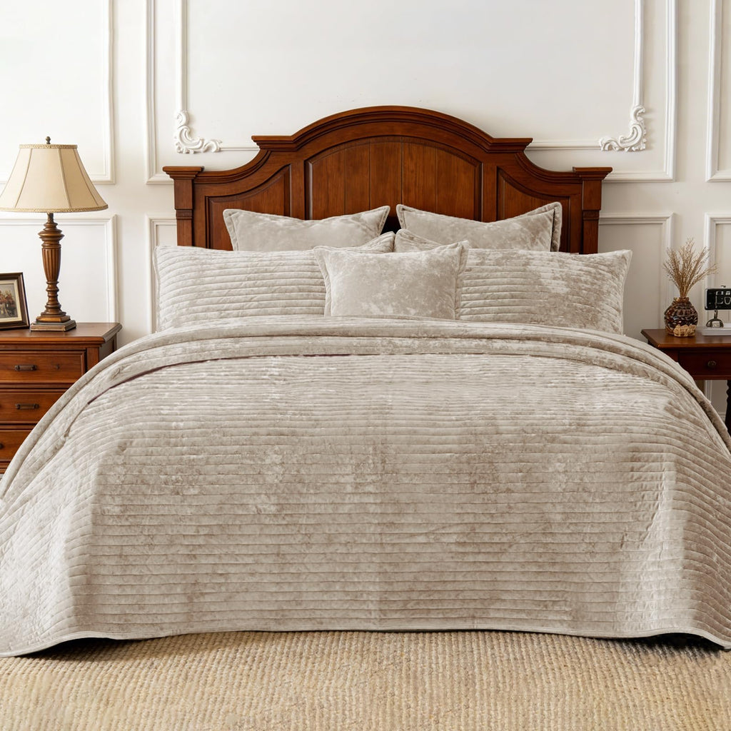 Bedspread 120x120 Striped Soft Velvet Quilt Set