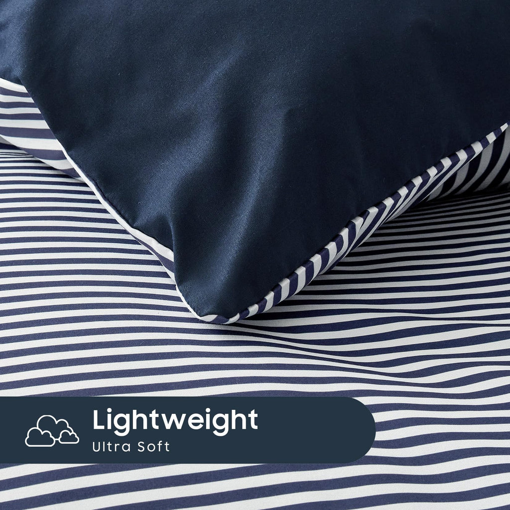 Striped Comforter Set, Ticking Stripe Vertical Pinstripe Neutral Farmhouse Pattern Printed, Soft Lightweight Bedding