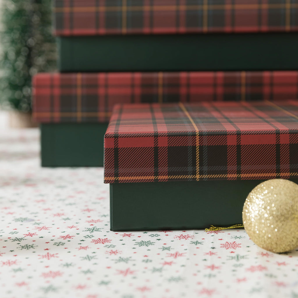Plaid Christmas Gift Boxes with Lids, Set of 4, Holiday Boxes