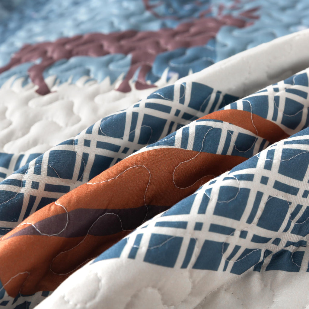 Wildlife Fish Quilt Set, Cabin Bedding, with 2 Shams