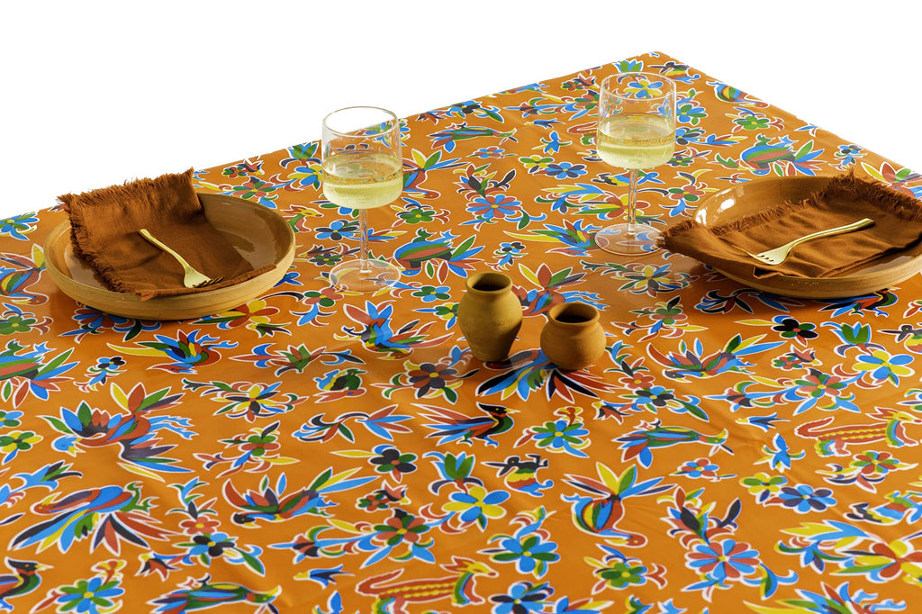 Waterproof Oilcloth Table Cloth - Wipeable Tablecloths for Picnic - Non-Fading Plastic Table Cover with Better Than