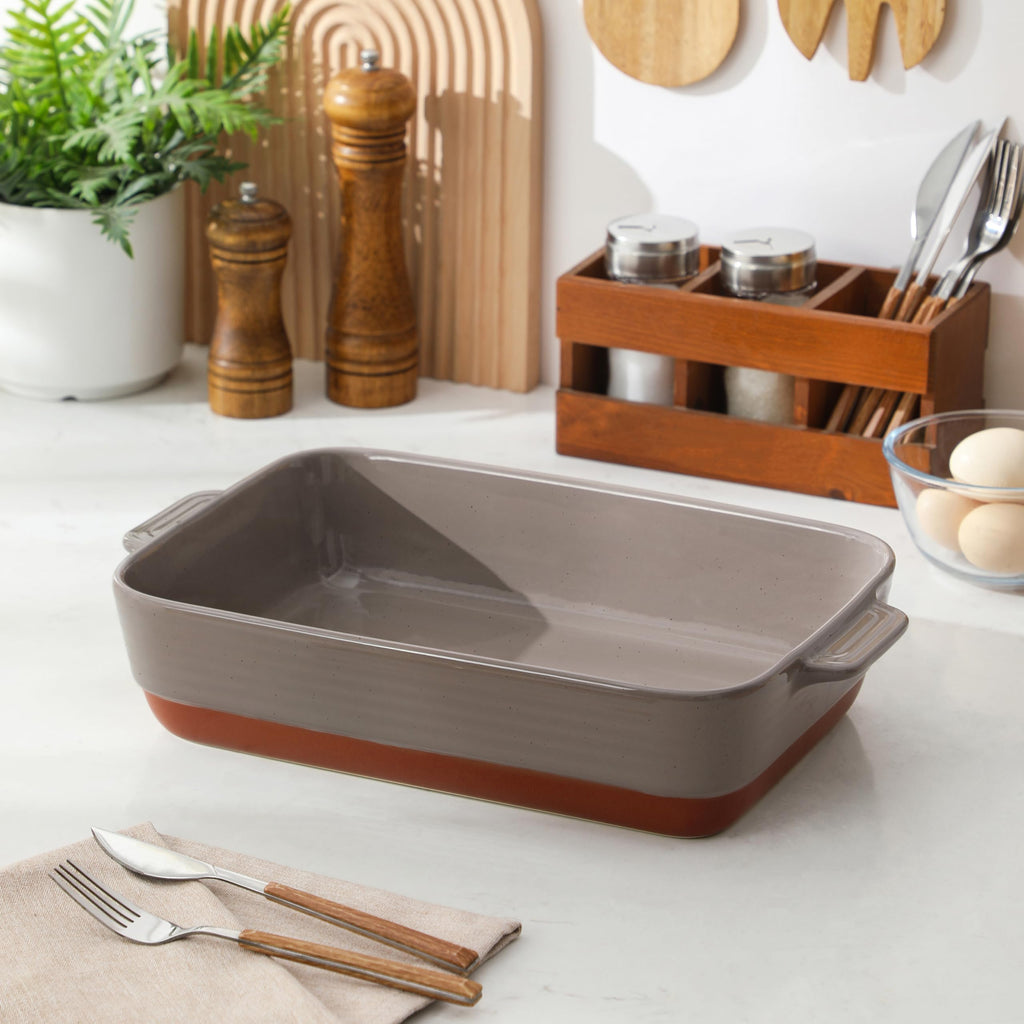 Large 9x13 Ceramic Baking Dish with Handles, 4.8 Qt, Khaki & Brown