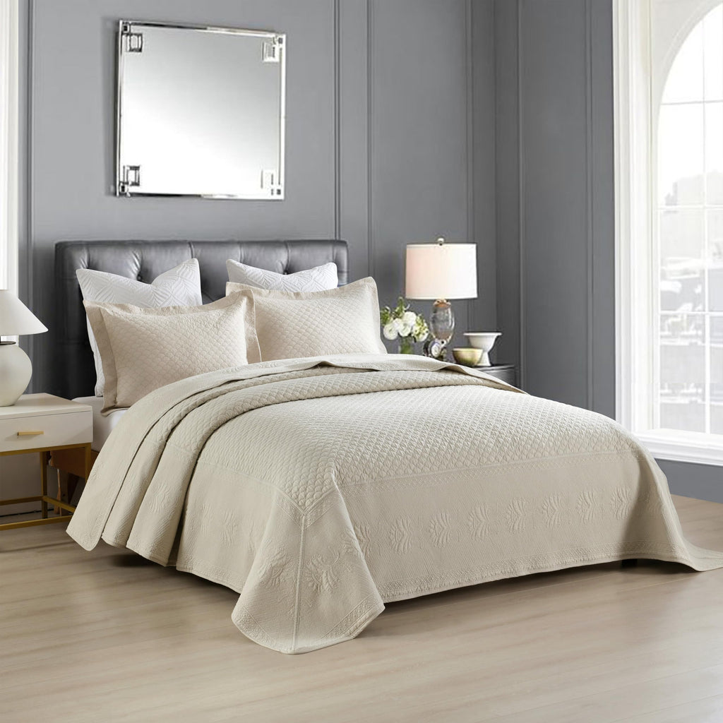 3-Piece 100% Cotton Oversized Bedspread Lightweight Quilt Coverlet Embroidery Farmhouse Bedding Set (TM Khaki Beige