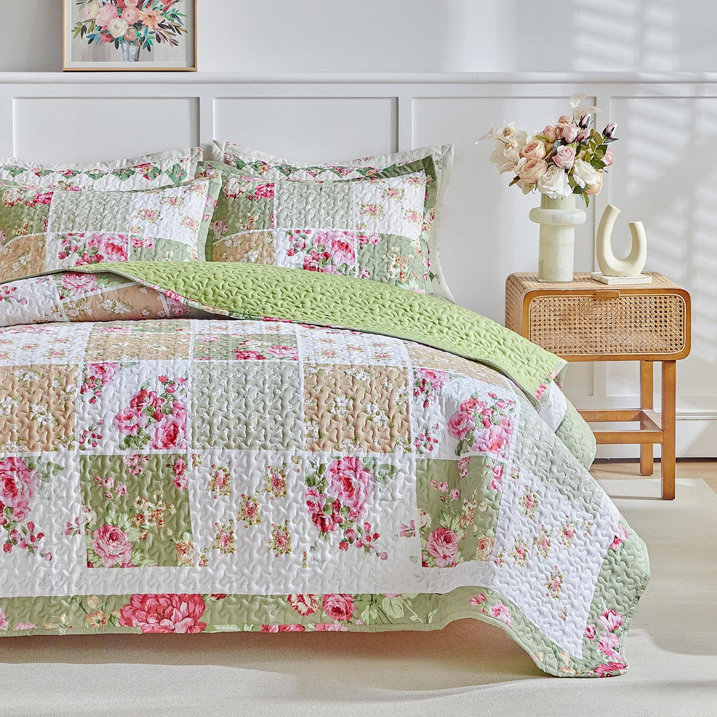 Patchwork Quilt Set, 3 Pieces Green White Pink Floral Plaid Reversible American Country Bedspread Coverlet