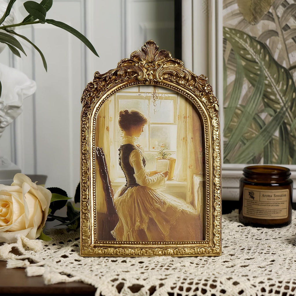 Vintage Picture Frames 5x7 Gold Frame, Arched Resin Photo Frame