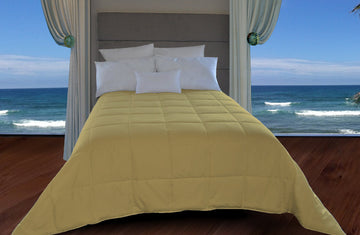 Comfort New in Color Down Alternative Comforter, King, Beach Grass