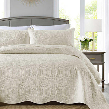 3-Piece Quilt Set with Ruffle, Lightweight Soft Quilt Geometric Bedspread Coverlet with 2 Pillow