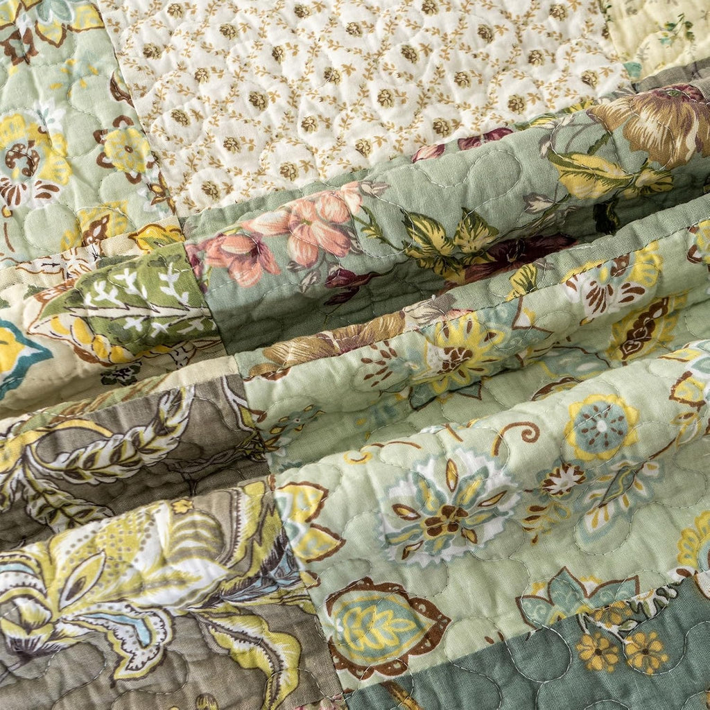 Oversized King Bedspreads Patchwork Quilt Set (120x118 Inch) | 100% Cotton Reversible Breathable Floral Quilted
