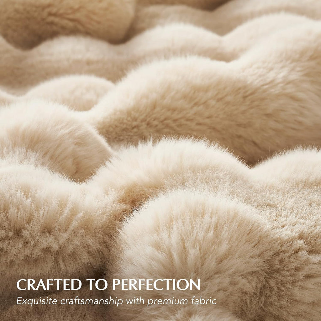 Faux Rabbit Fur Bubble Throw Blanket, 60"x80", Cream | Ultra Soft, Luxury Faux Rabbit Fur Throw, Thick Warm Bubble