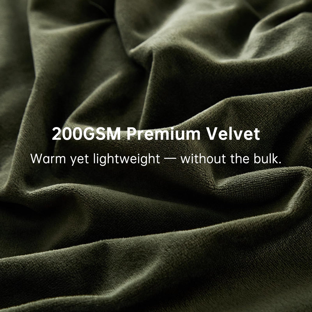 Velvet Comforter Set, Luxury Olive Green Soft Lightweight 3‐Piece