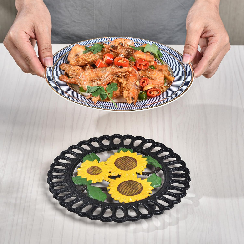 Heavy Duty Cast Iron Trivet,Decorative Painting Trivet or Dinning Table,7.5x7.5 Inch - Round with Vintage Lovely