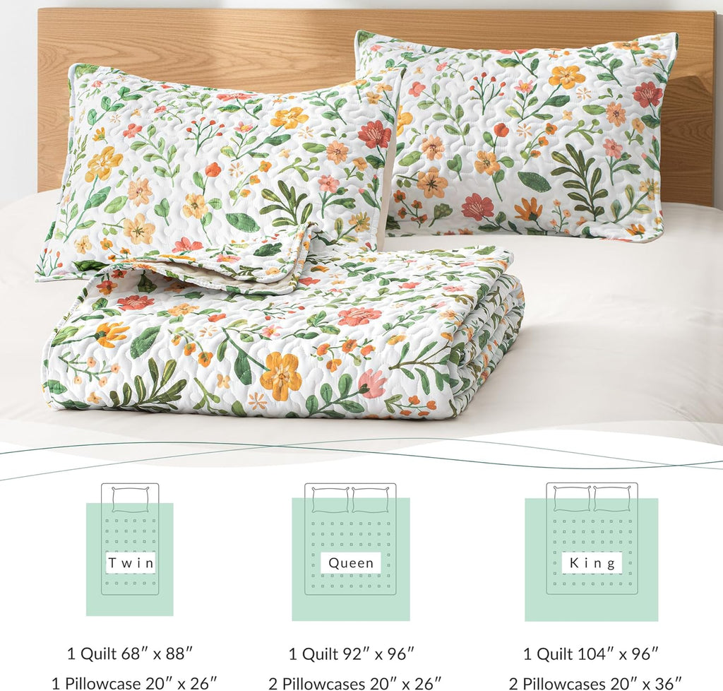 Floral California King Quilt Bedding Set, White Cal King Quilt with Spring Botanical Pattern, Reversible Lightweight