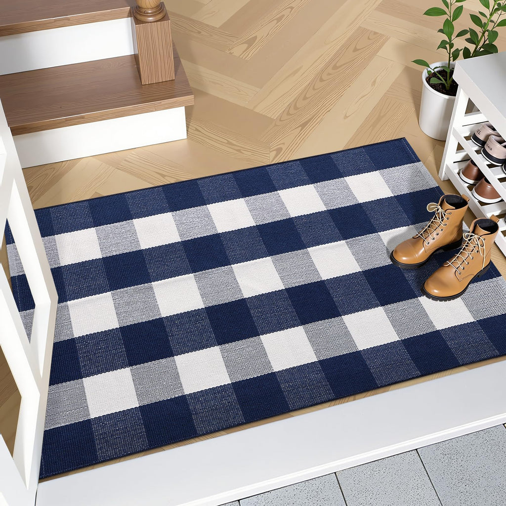 Fall Door Mat, Buffalo Plaid Rug, Navy White Checkered, 2'4" x 3'7"