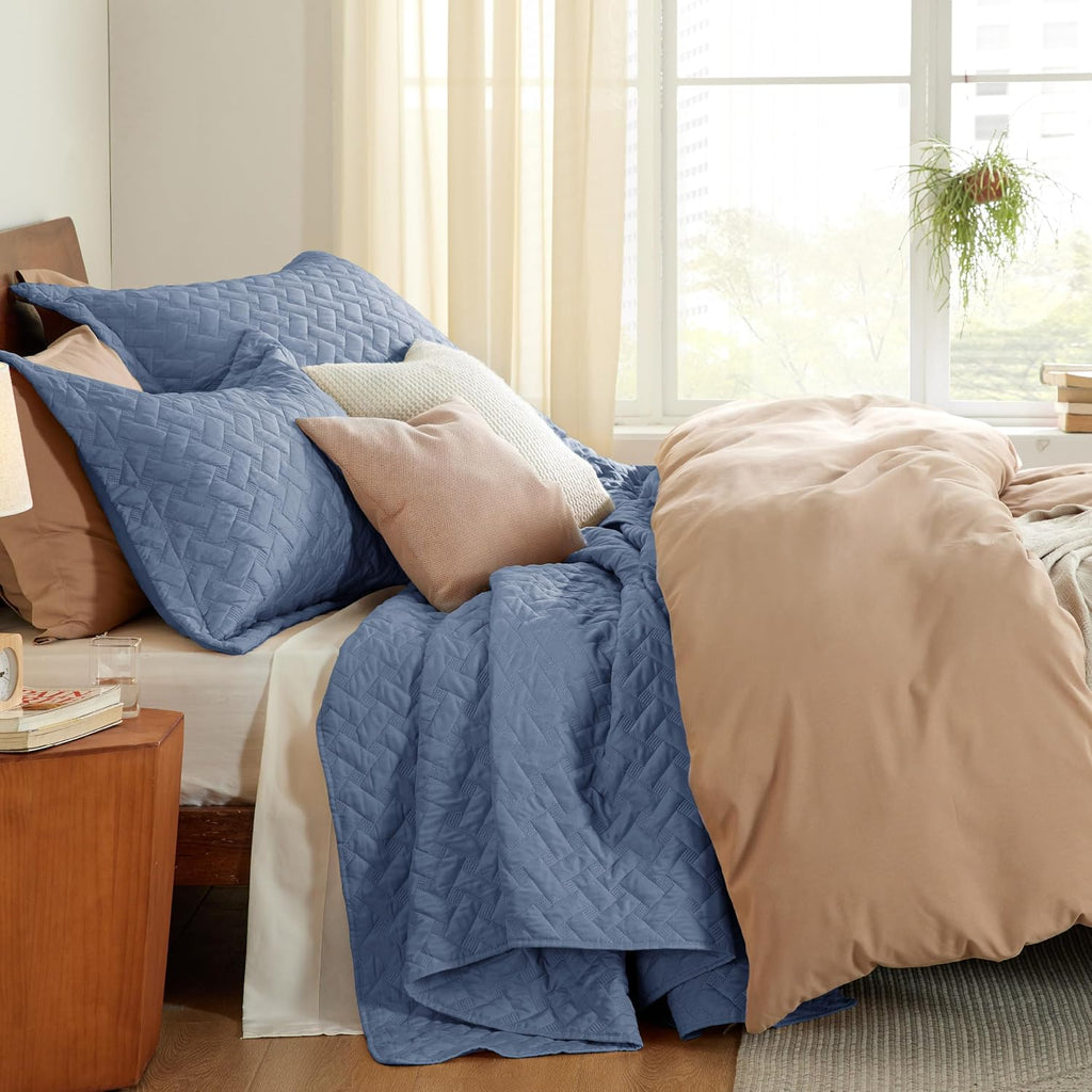 Quilts King - Lightweight Bedspreads King with Basket Weave Pattern, Soft Quilt Bedding Set, Mineral Blue Comforter